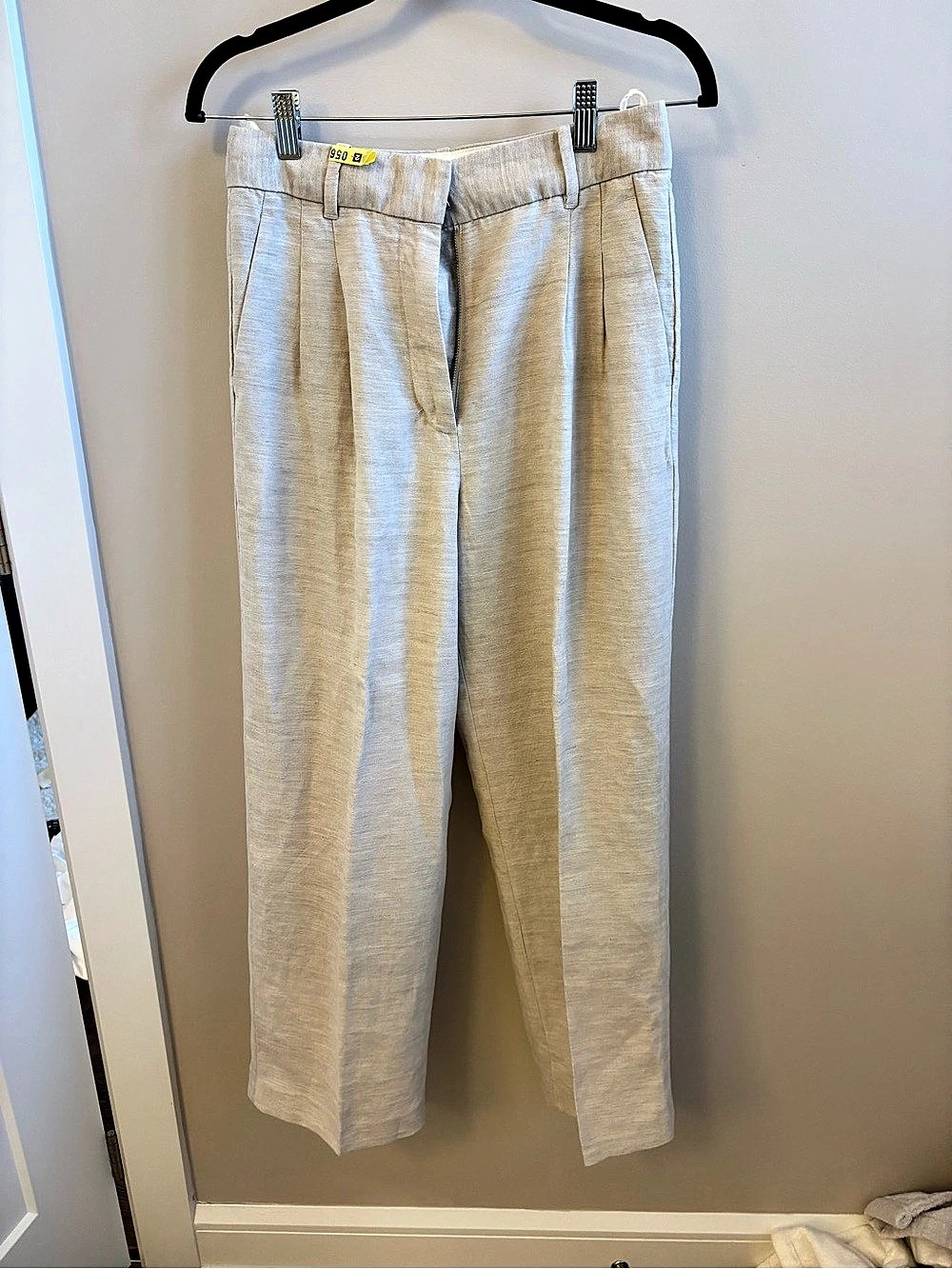 Wilfred The Effortless Pant Trousers in Beige linen Size 6 Like New